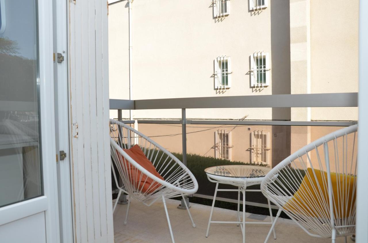 Ferienwohnung Les Pieds Dans L'Eau Saint-Cyr-sur-Mer Exterior foto